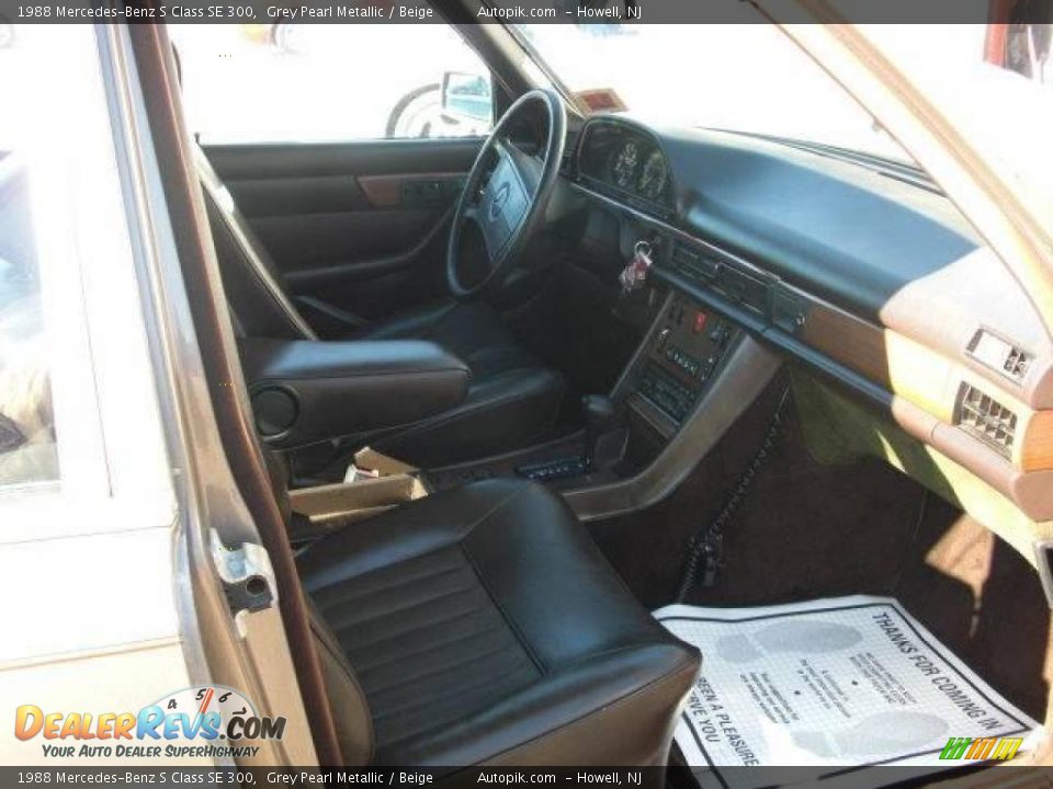 1988 Mercedes-Benz S Class SE 300 Grey Pearl Metallic / Beige Photo #10