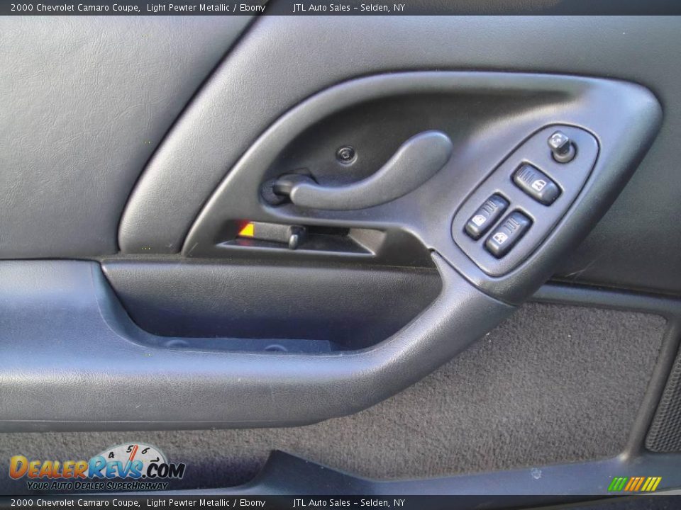 2000 Chevrolet Camaro Coupe Light Pewter Metallic / Ebony Photo #9