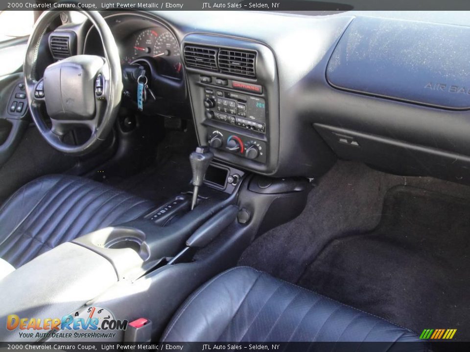 2000 Chevrolet Camaro Coupe Light Pewter Metallic / Ebony Photo #13
