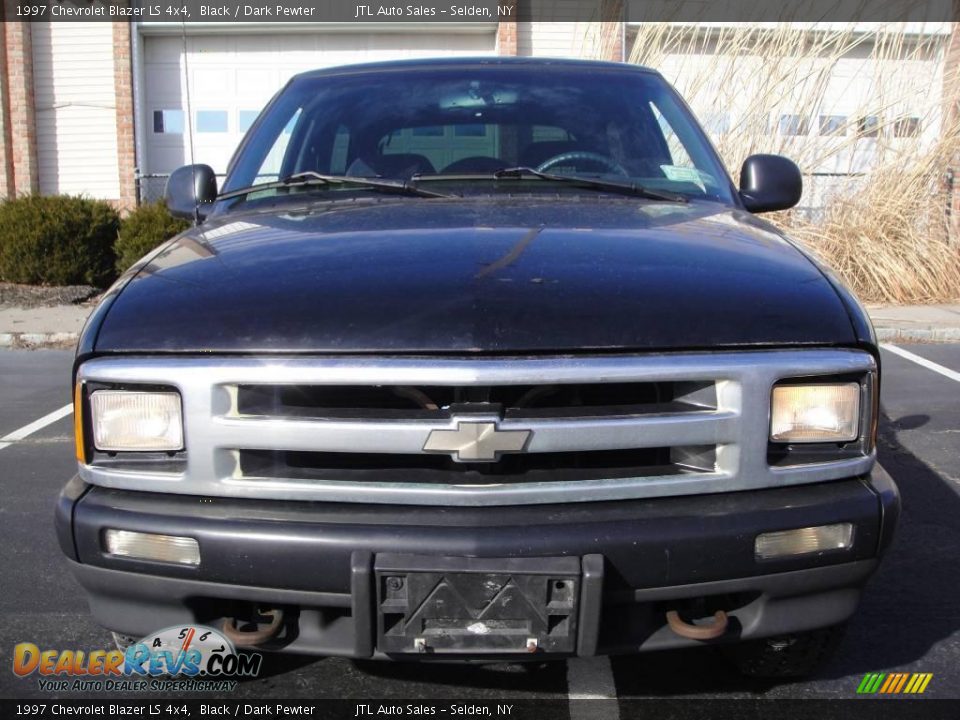 1997 Chevrolet Blazer LS 4x4 Black / Dark Pewter Photo #2