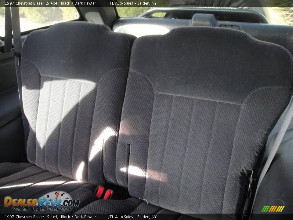 1997 Chevrolet Blazer LS 4x4 Black / Dark Pewter Photo #12