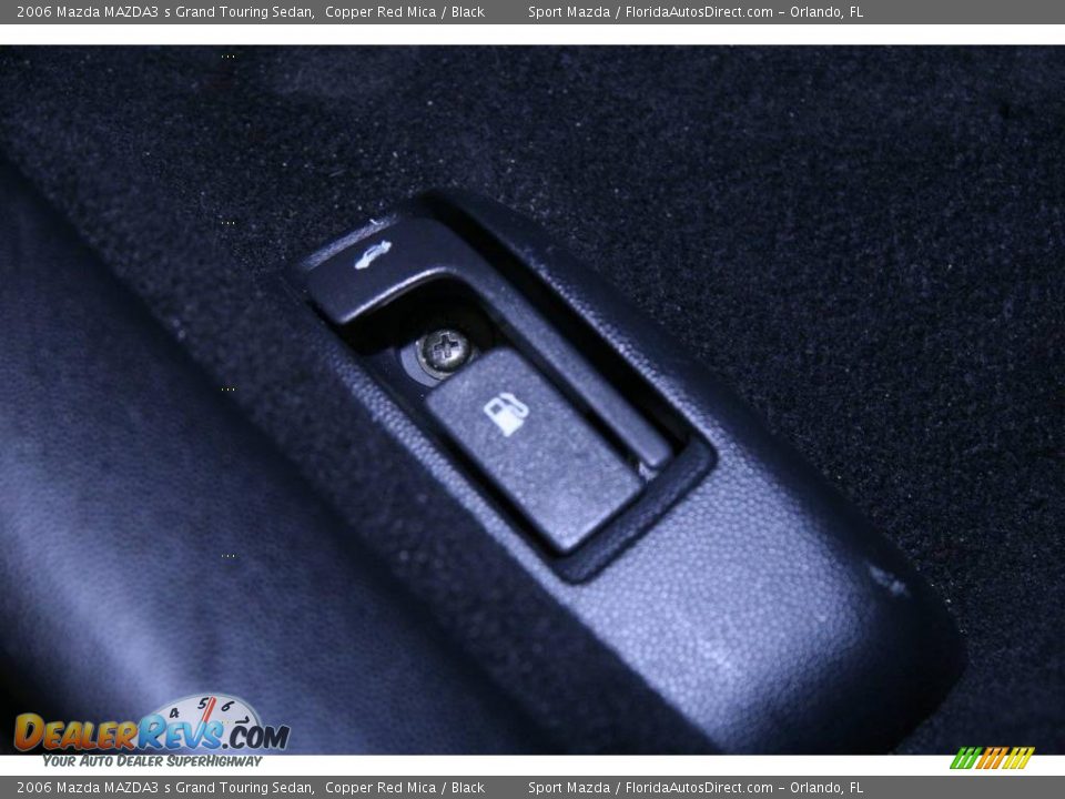 2006 Mazda MAZDA3 s Grand Touring Sedan Copper Red Mica / Black Photo #35
