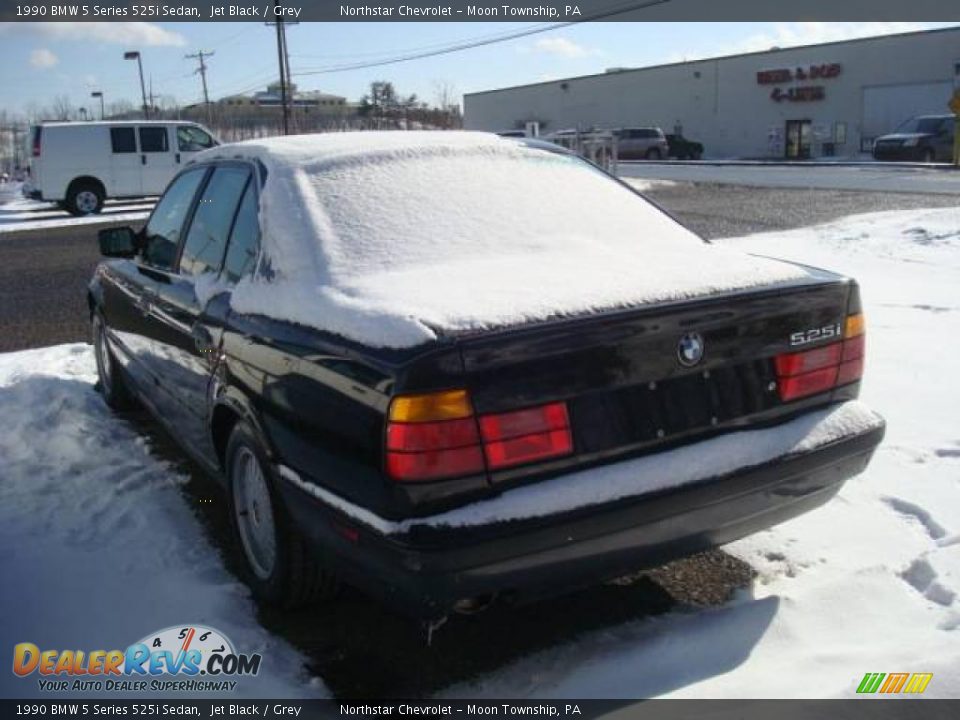 1990 BMW 5 Series 525i Sedan Jet Black / Grey Photo #5