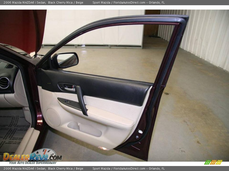 2006 Mazda MAZDA6 i Sedan Black Cherry Mica / Beige Photo #20