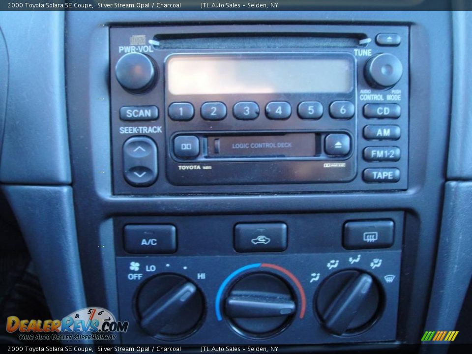 2000 Toyota Solara SE Coupe Silver Stream Opal / Charcoal Photo #12