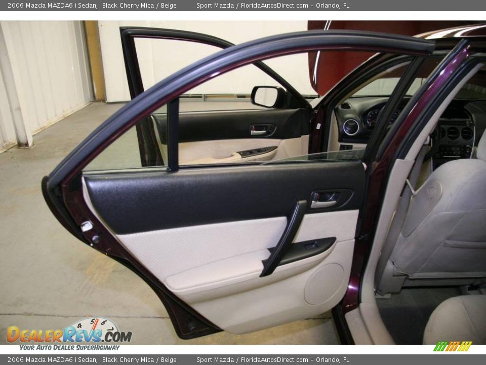 2006 Mazda MAZDA6 i Sedan Black Cherry Mica / Beige Photo #24