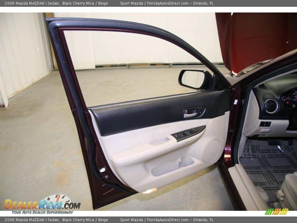 2006 Mazda MAZDA6 i Sedan Black Cherry Mica / Beige Photo #26