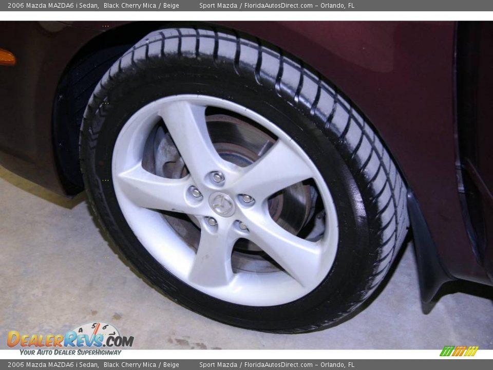 2006 Mazda MAZDA6 i Sedan Black Cherry Mica / Beige Photo #28