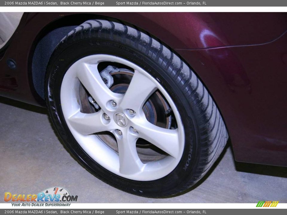 2006 Mazda MAZDA6 i Sedan Black Cherry Mica / Beige Photo #29