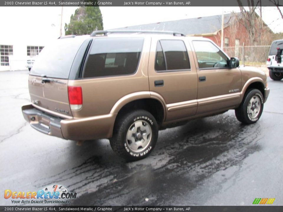 2003 Chevrolet Blazer LS 4x4 Sandalwood Metallic / Graphite Photo #5