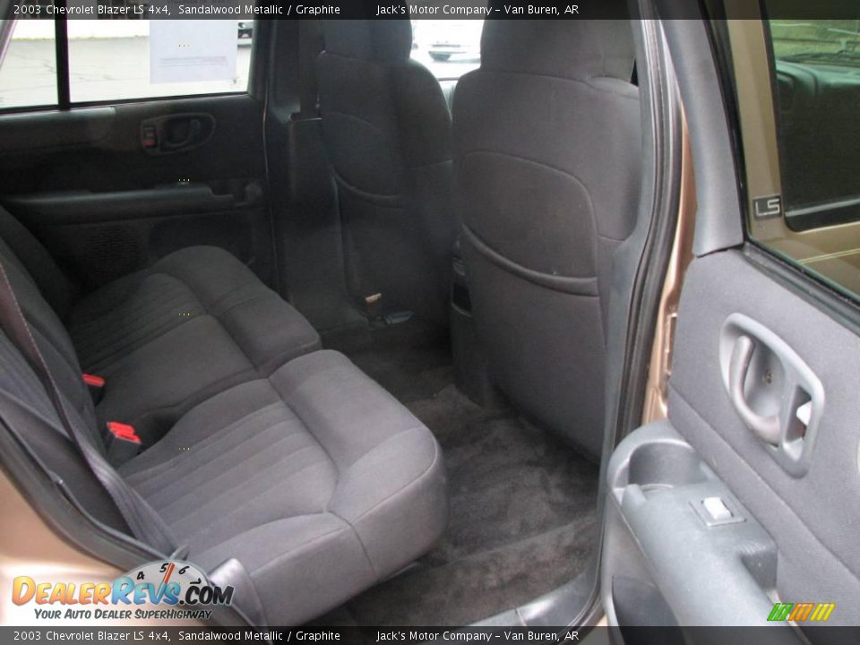 2003 Chevrolet Blazer LS 4x4 Sandalwood Metallic / Graphite Photo #8