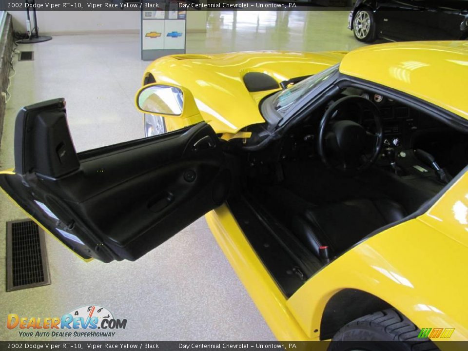 2002 Dodge Viper RT-10 Viper Race Yellow / Black Photo #11