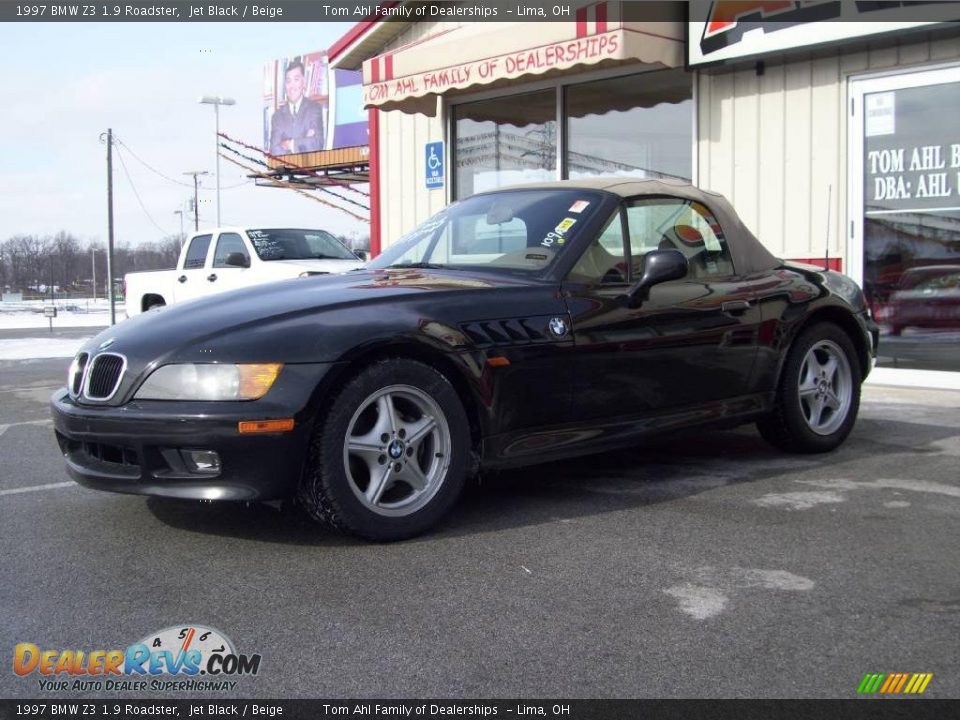 1997 BMW Z3 1.9 Roadster Jet Black / Beige Photo #1