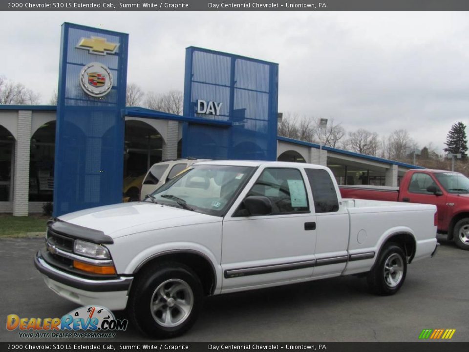 2000 Chevrolet S10 LS Extended Cab Summit White / Graphite Photo #1