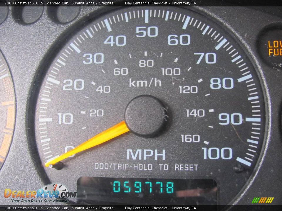 2000 Chevrolet S10 LS Extended Cab Summit White / Graphite Photo #15