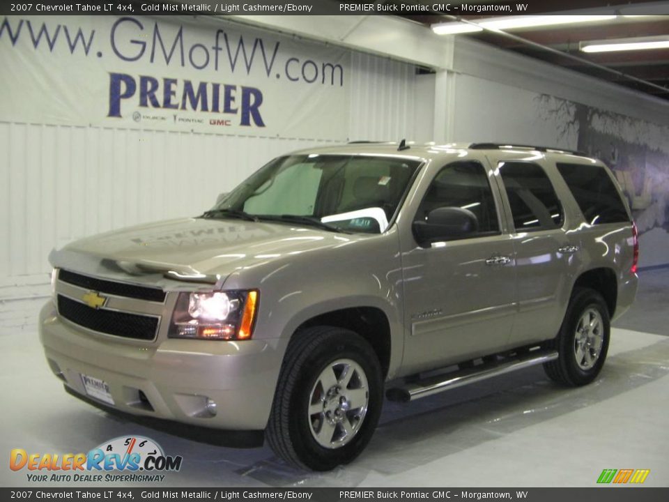 2007 Chevrolet Tahoe LT 4x4 Gold Mist Metallic / Light Cashmere/Ebony Photo #2
