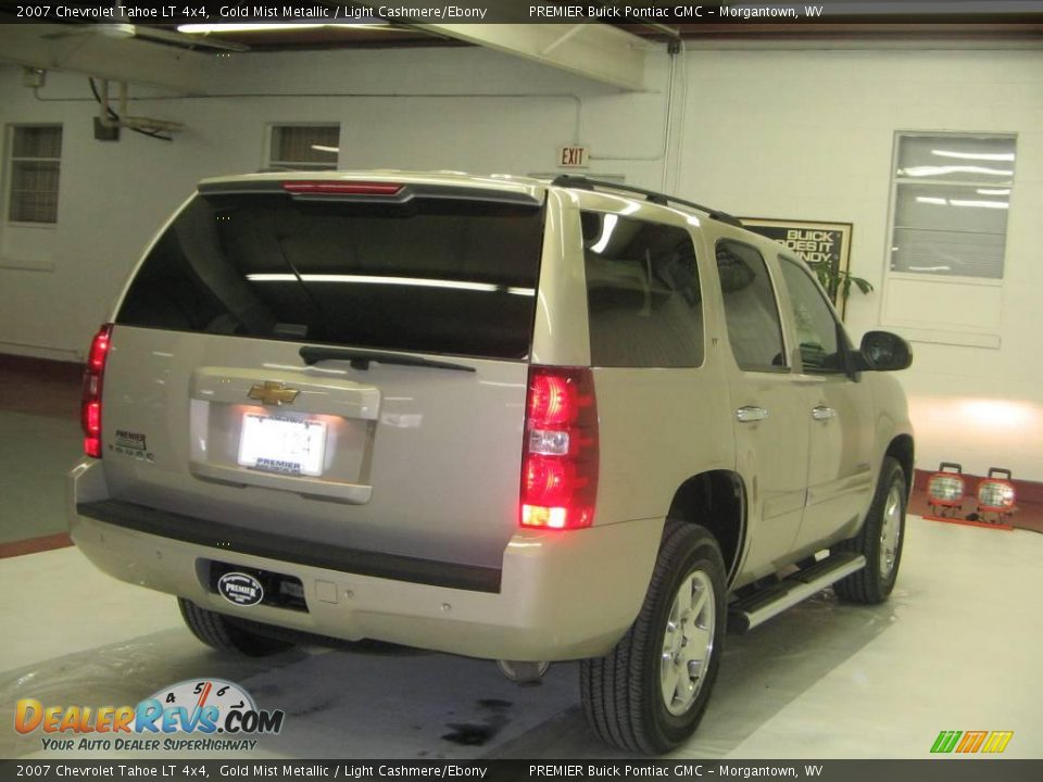 2007 Chevrolet Tahoe LT 4x4 Gold Mist Metallic / Light Cashmere/Ebony Photo #6