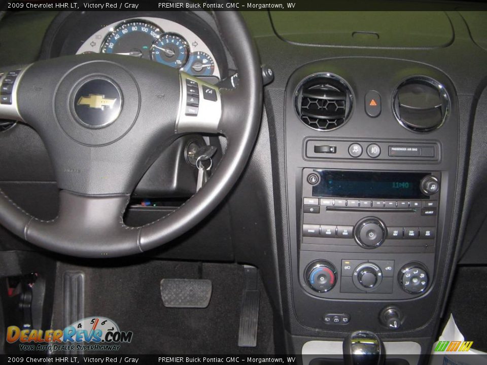 2009 Chevrolet HHR LT Victory Red / Gray Photo #10