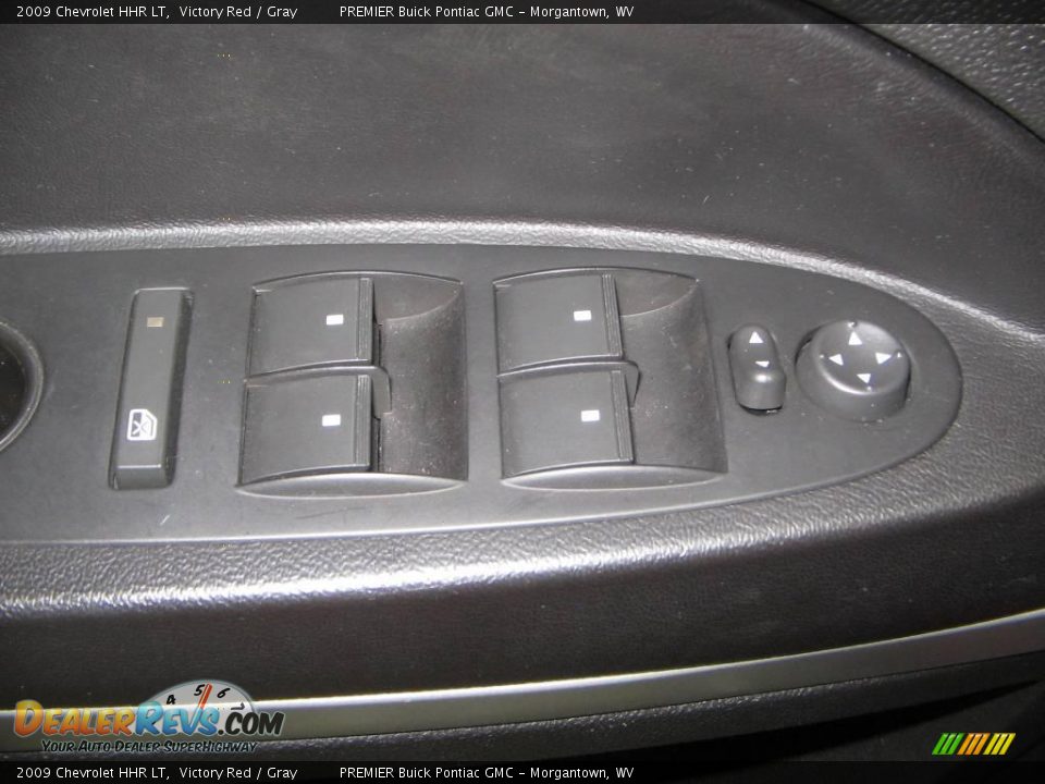2009 Chevrolet HHR LT Victory Red / Gray Photo #12