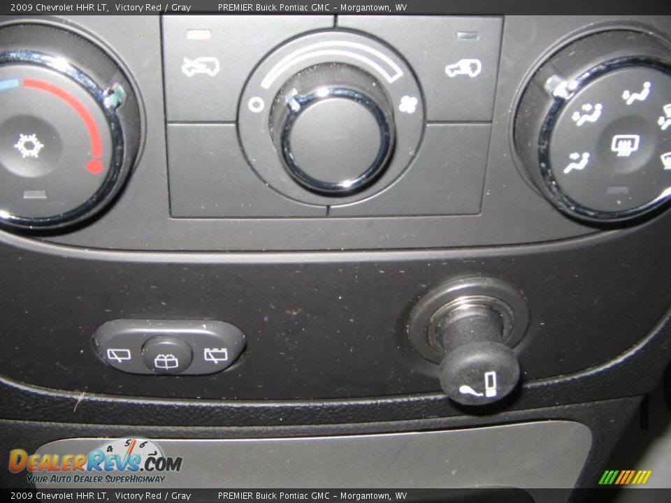 2009 Chevrolet HHR LT Victory Red / Gray Photo #13