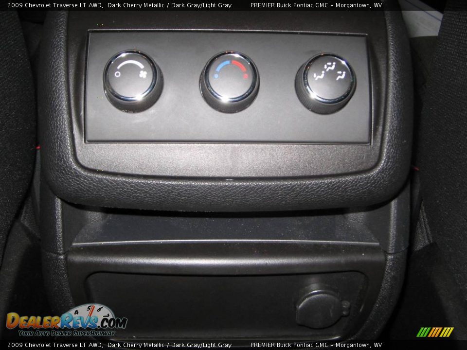 2009 Chevrolet Traverse LT AWD Dark Cherry Metallic / Dark Gray/Light Gray Photo #10