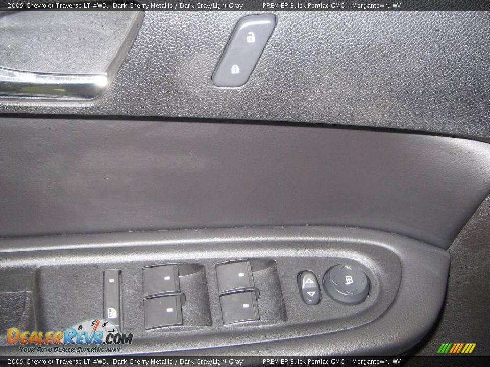 2009 Chevrolet Traverse LT AWD Dark Cherry Metallic / Dark Gray/Light Gray Photo #13