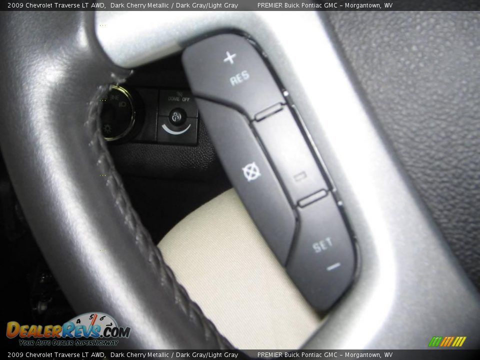 2009 Chevrolet Traverse LT AWD Dark Cherry Metallic / Dark Gray/Light Gray Photo #18