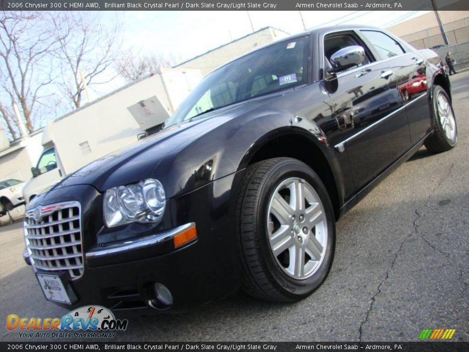 2006 Chrysler 300 C HEMI AWD Brilliant Black Crystal Pearl / Dark Slate Gray/Light Slate Gray Photo #2