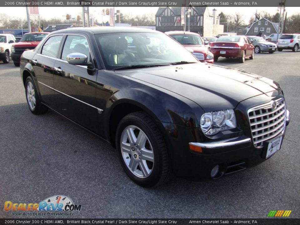 2006 Chrysler 300 C HEMI AWD Brilliant Black Crystal Pearl / Dark Slate Gray/Light Slate Gray Photo #4