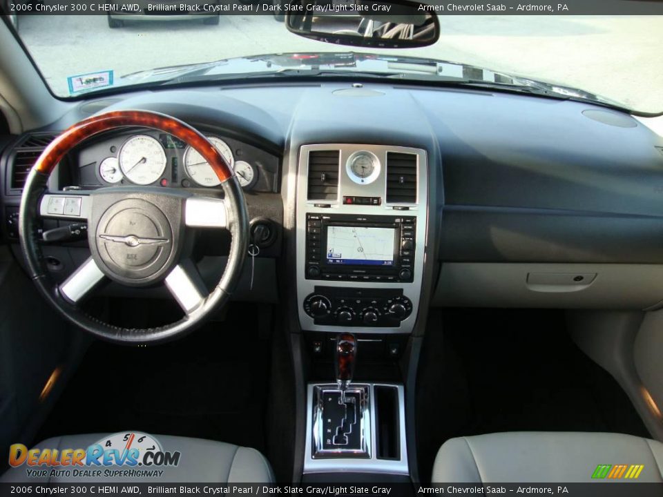 2006 Chrysler 300 C HEMI AWD Brilliant Black Crystal Pearl / Dark Slate Gray/Light Slate Gray Photo #24