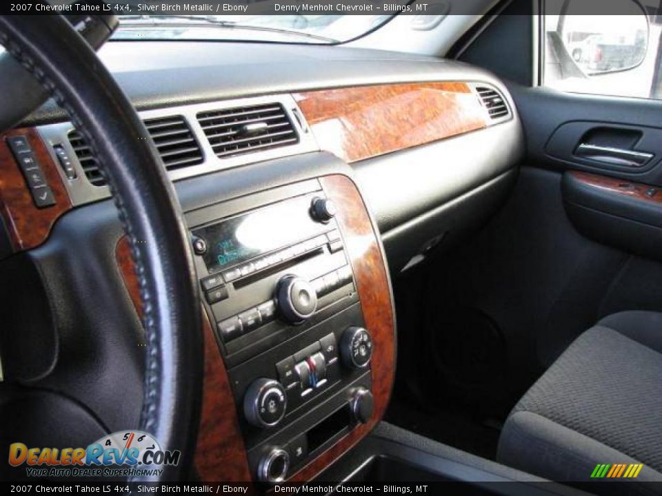 2007 Chevrolet Tahoe LS 4x4 Silver Birch Metallic / Ebony Photo #10