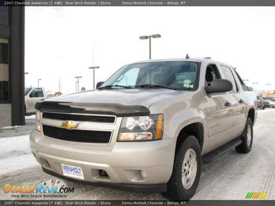 2007 Chevrolet Avalanche LT 4WD Silver Birch Metallic / Ebony Photo #2