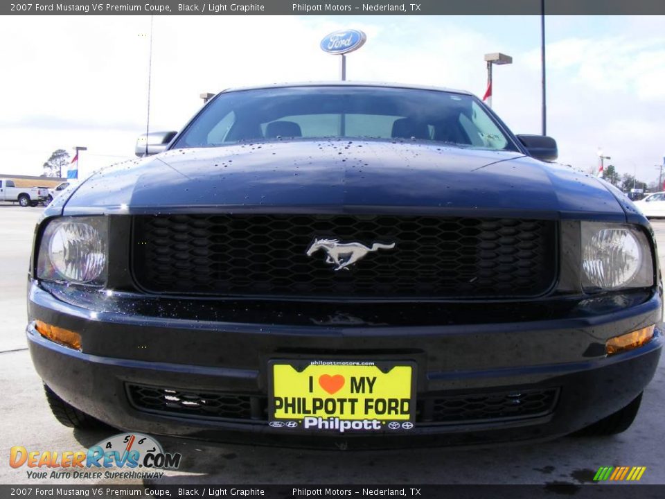 2007 Ford Mustang V6 Premium Coupe Black / Light Graphite Photo #9