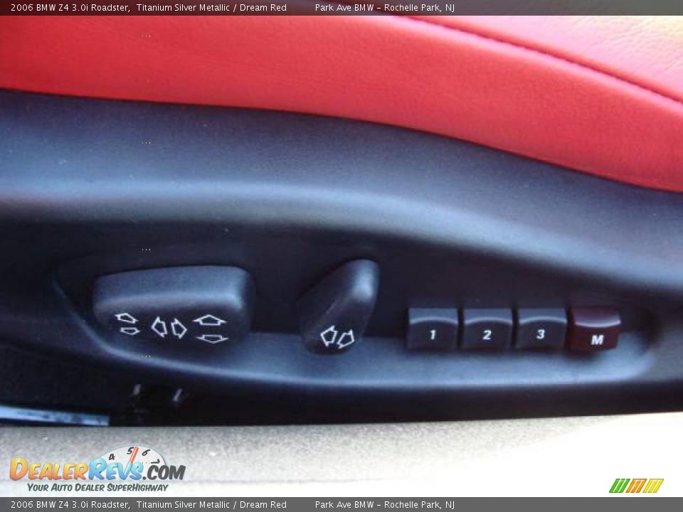 2006 BMW Z4 3.0i Roadster Titanium Silver Metallic / Dream Red Photo #19