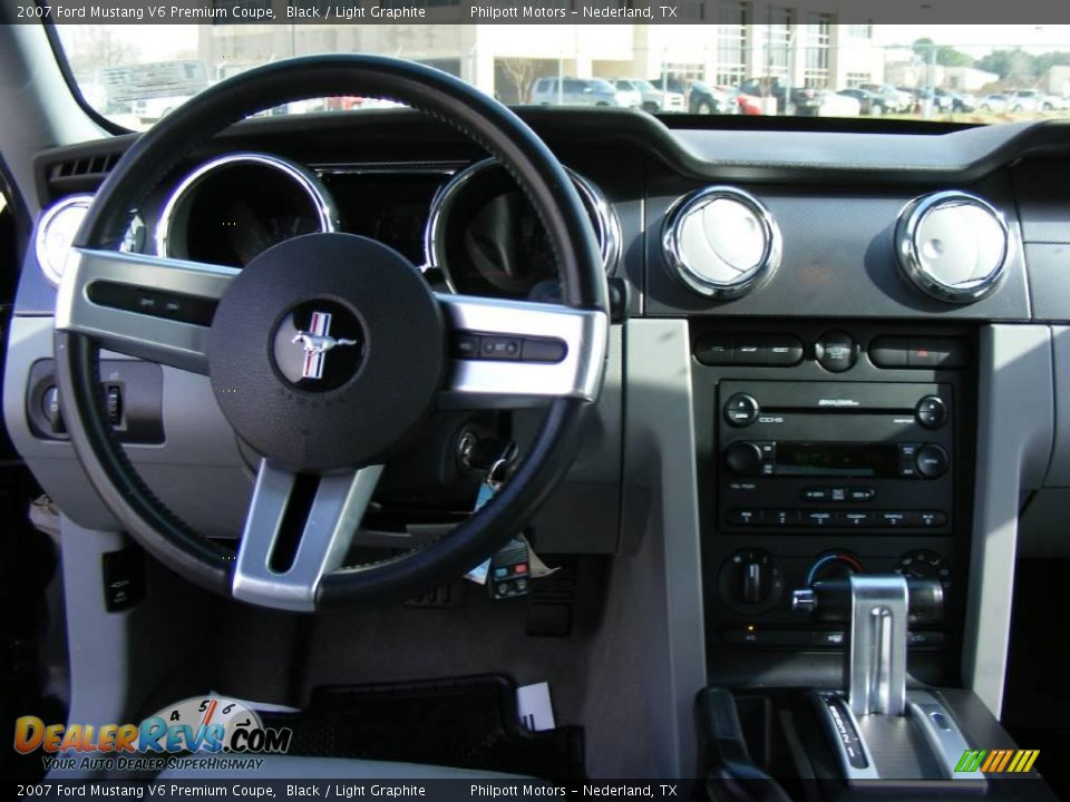 2007 Ford Mustang V6 Premium Coupe Black / Light Graphite Photo #35