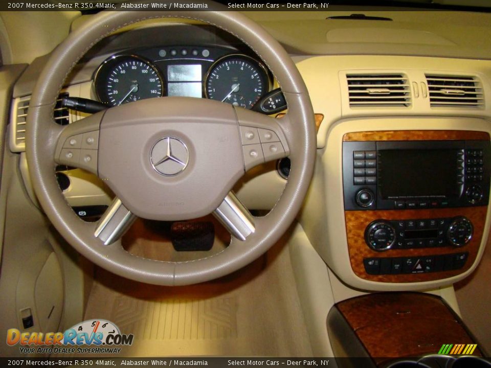 2007 Mercedes-Benz R 350 4Matic Alabaster White / Macadamia Photo #9