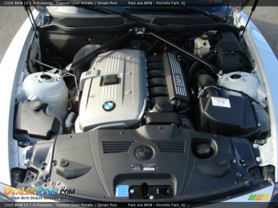 2006 BMW Z4 3.0i Roadster Titanium Silver Metallic / Dream Red Photo #28