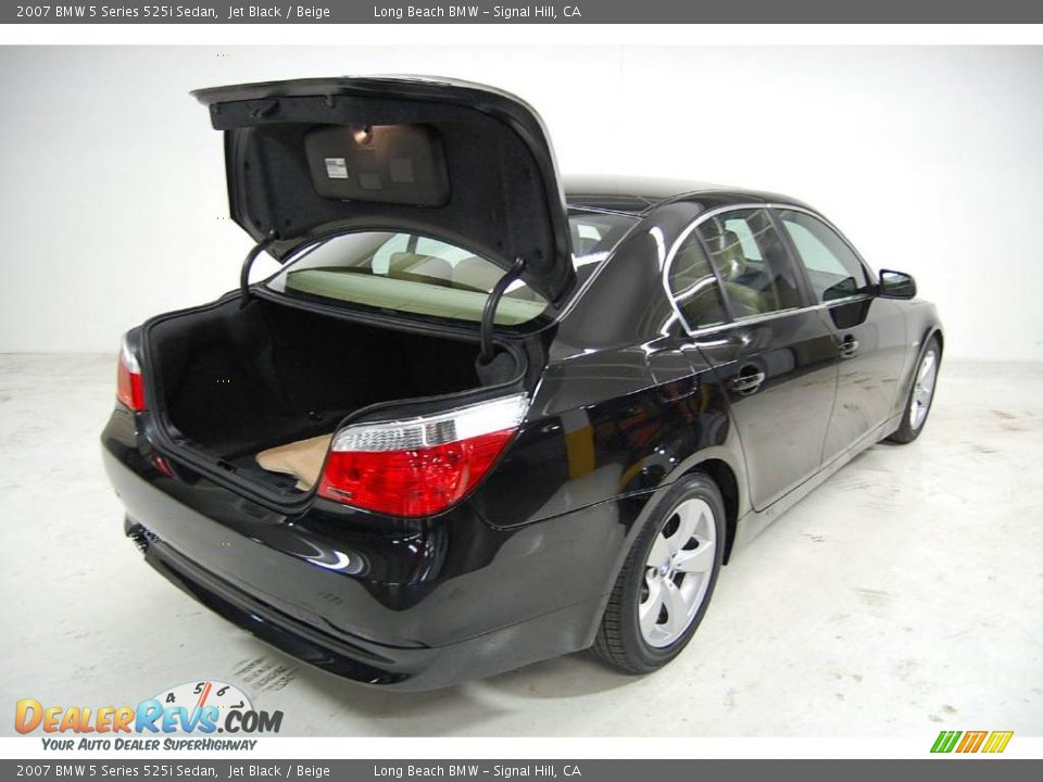 2007 BMW 5 Series 525i Sedan Jet Black / Beige Photo #11