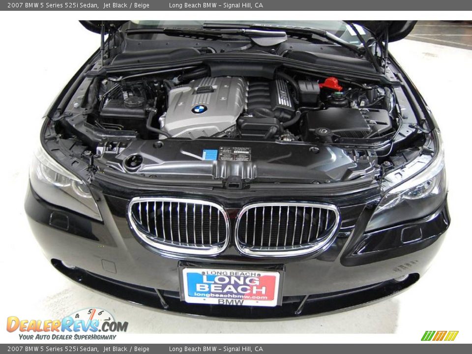 2007 BMW 5 Series 525i Sedan Jet Black / Beige Photo #17