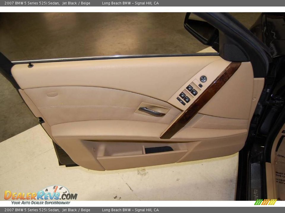 2007 BMW 5 Series 525i Sedan Jet Black / Beige Photo #23