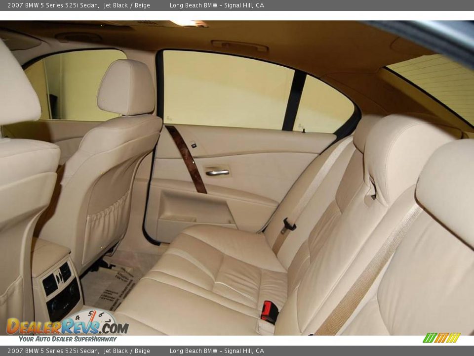 2007 BMW 5 Series 525i Sedan Jet Black / Beige Photo #26