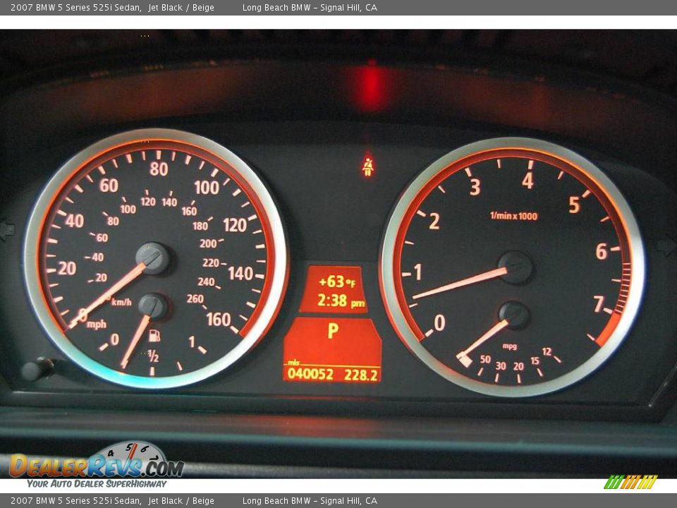 2007 BMW 5 Series 525i Sedan Jet Black / Beige Photo #32