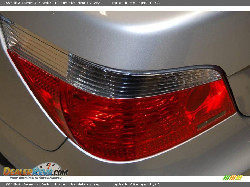 2007 BMW 5 Series 525i Sedan Titanium Silver Metallic / Grey Photo #9