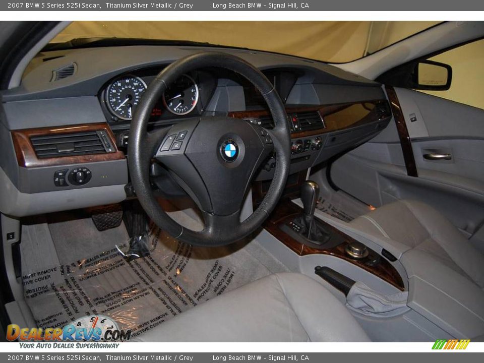 2007 BMW 5 Series 525i Sedan Titanium Silver Metallic / Grey Photo #20