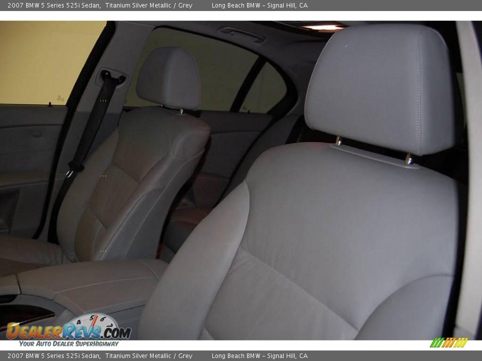 2007 BMW 5 Series 525i Sedan Titanium Silver Metallic / Grey Photo #22