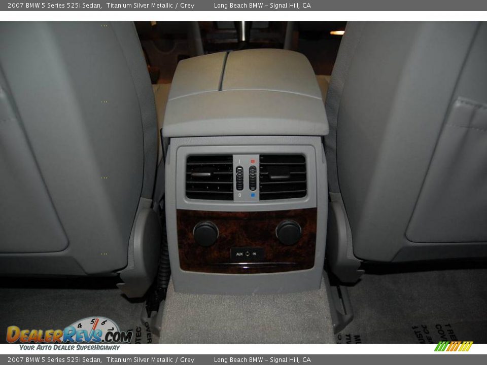 2007 BMW 5 Series 525i Sedan Titanium Silver Metallic / Grey Photo #31