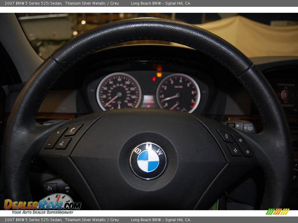 2007 BMW 5 Series 525i Sedan Titanium Silver Metallic / Grey Photo #34