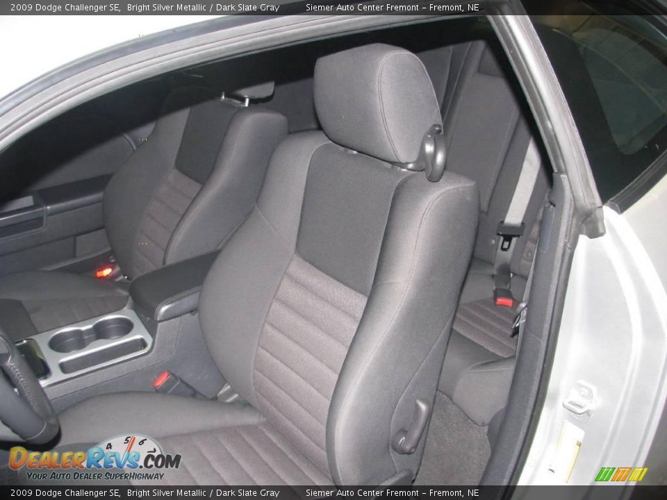 2009 Dodge Challenger SE Bright Silver Metallic / Dark Slate Gray Photo #15