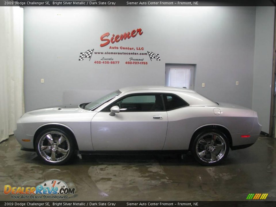 2009 Dodge Challenger SE Bright Silver Metallic / Dark Slate Gray Photo #29