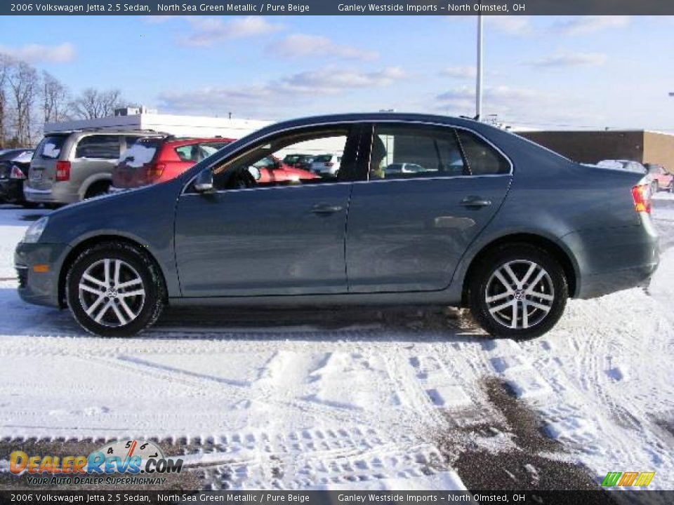 2006 Volkswagen Jetta 2.5 Sedan North Sea Green Metallic / Pure Beige Photo #2